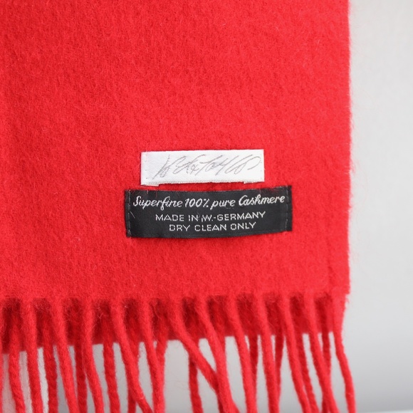 Lord & Taylor Red Fringe Superfine 100% Pure Cashmere Neck Scarf - Picture 2 of 4